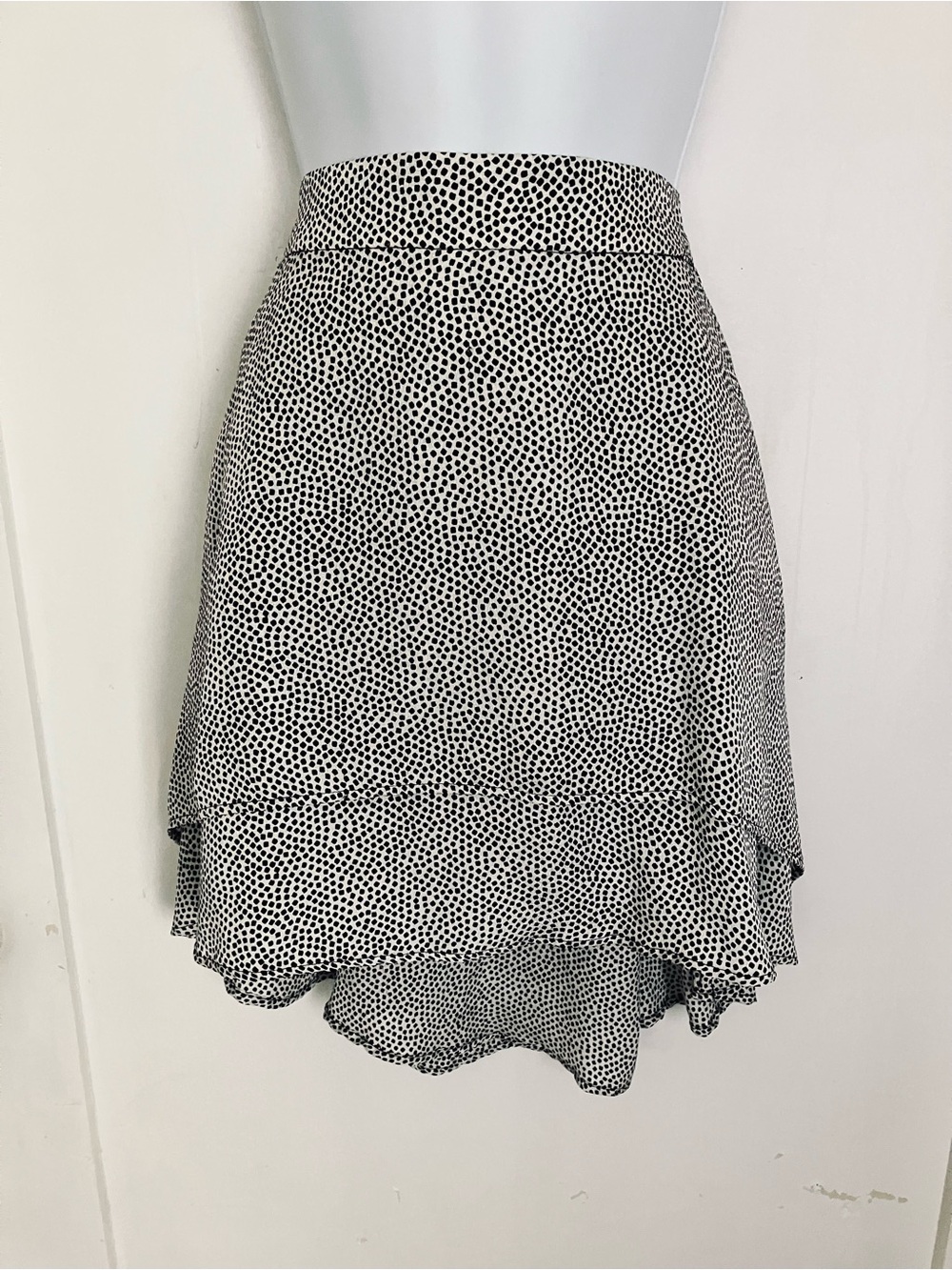 Kelly Wearstler Silk Tiered Hi-Lo Skirt White to Ivory With Black Dot Print Med